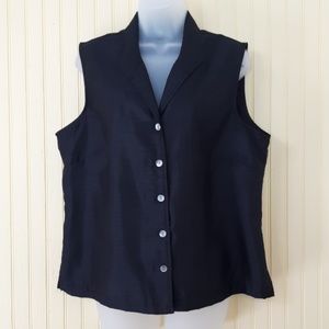 Scarlett black vest